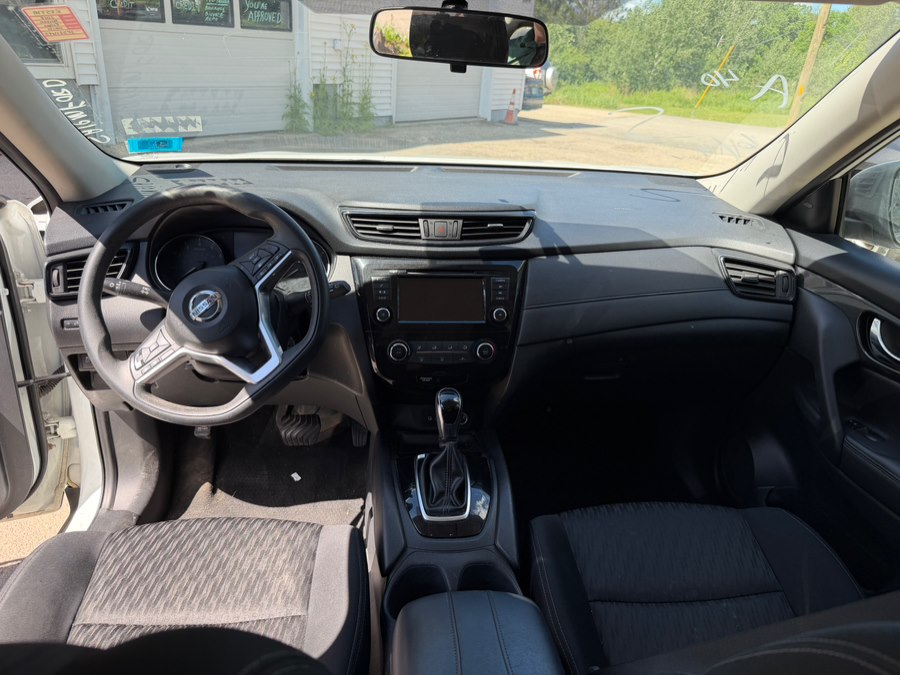 2018 Nissan Rogue S - Photo 10