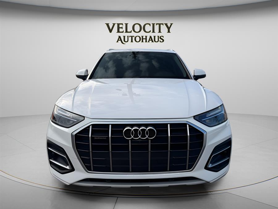 2021 Audi Q5 45 Premium Plus's photo