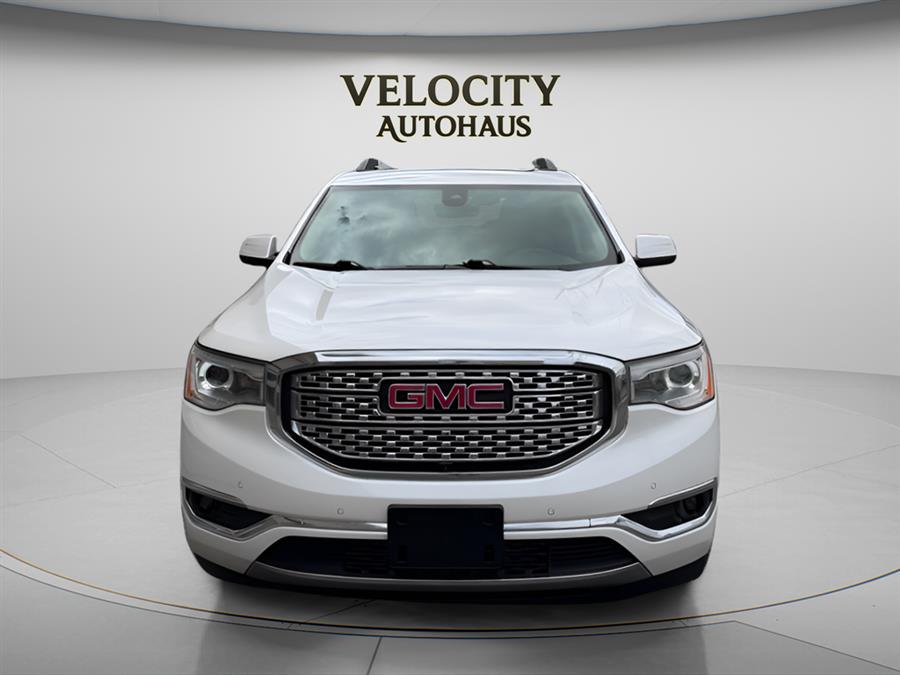 2017 GMC Acadia Denali AWD's photo