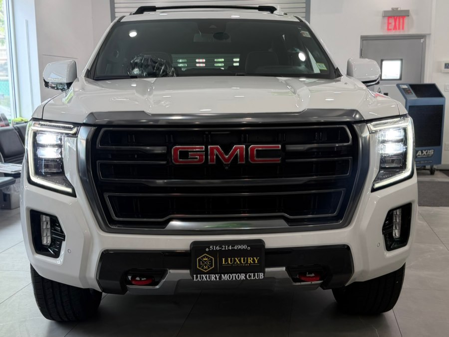 2024 GMC Yukon 4WD AT4's photo