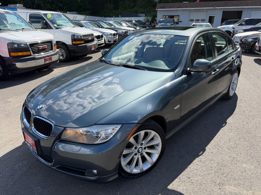  2011 BMW 3 Series 328i xDrive Sedan AWD   