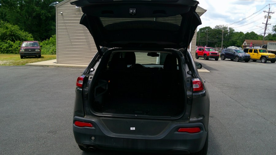 2017 Jeep Cherokee Latitude - Photo 6