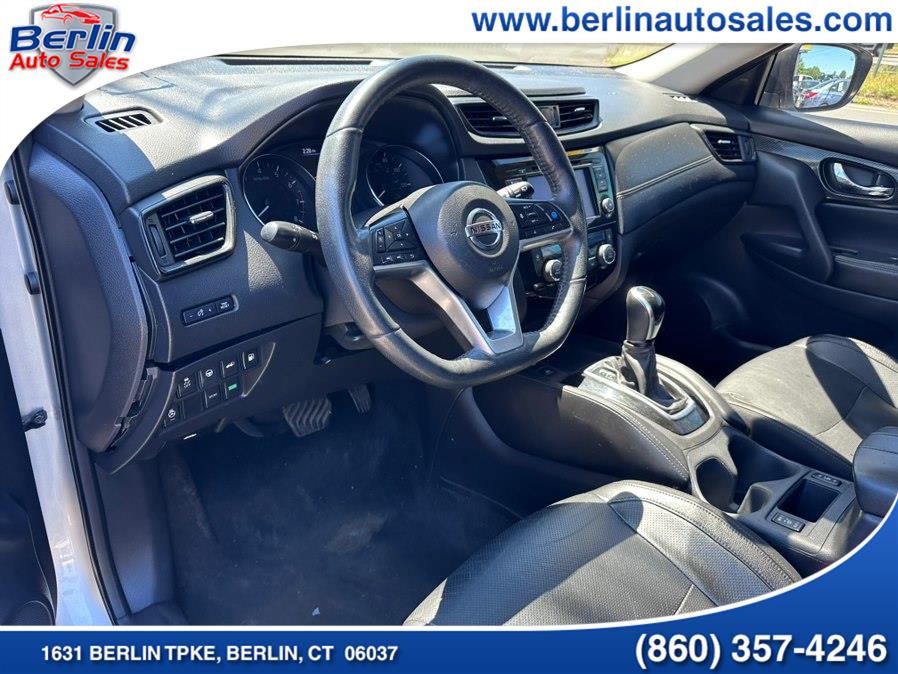 2019 Nissan Rogue SL - Photo 28