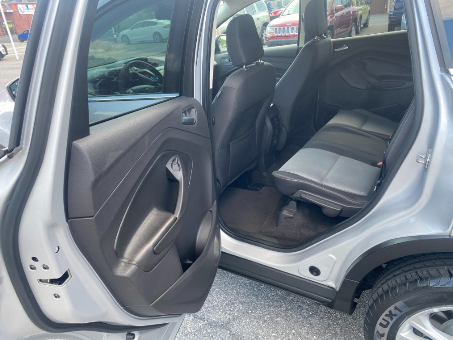 2018 Ford Escape SE - Photo 11