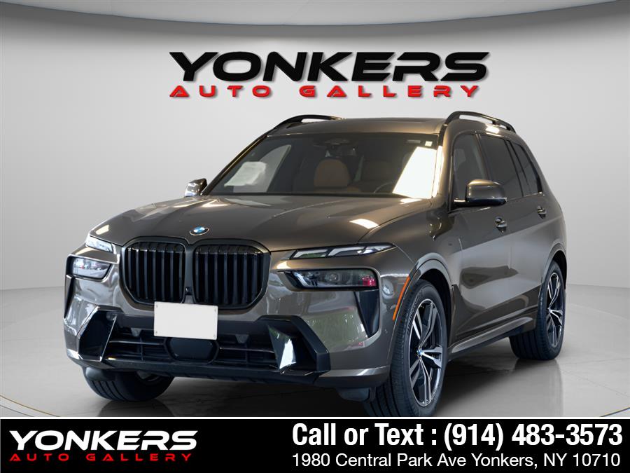 Manhattan Green Metallic 2023 BMW X7 SUV / Crossover All-Wheel Drive Automatic