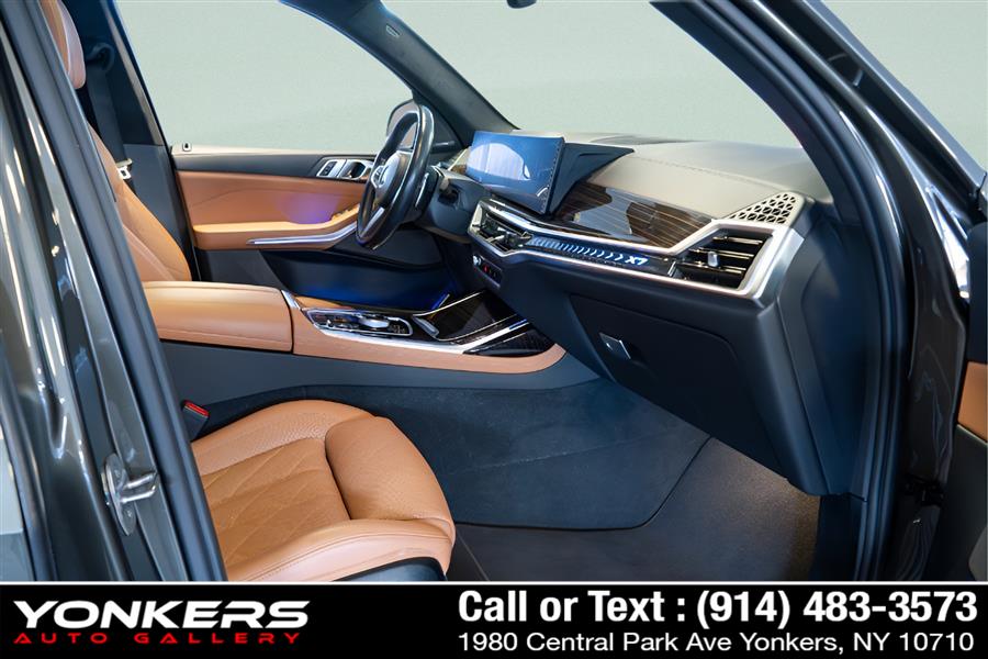 2023 BMW X7 40i - Photo 21