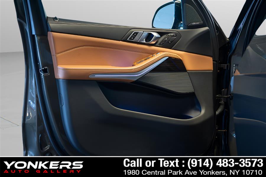 2023 BMW X7 40i - Photo 49