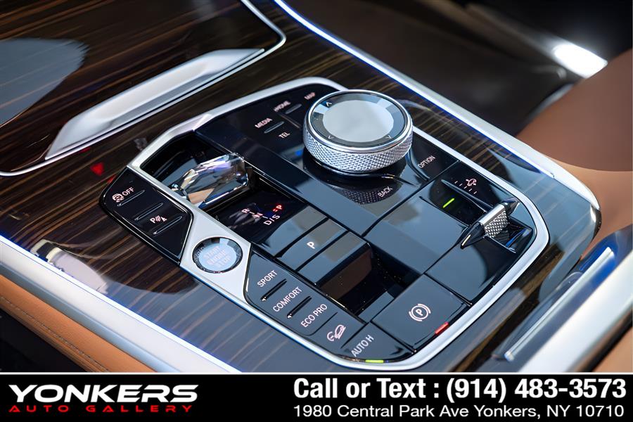 2023 BMW X7 40i - Photo 31