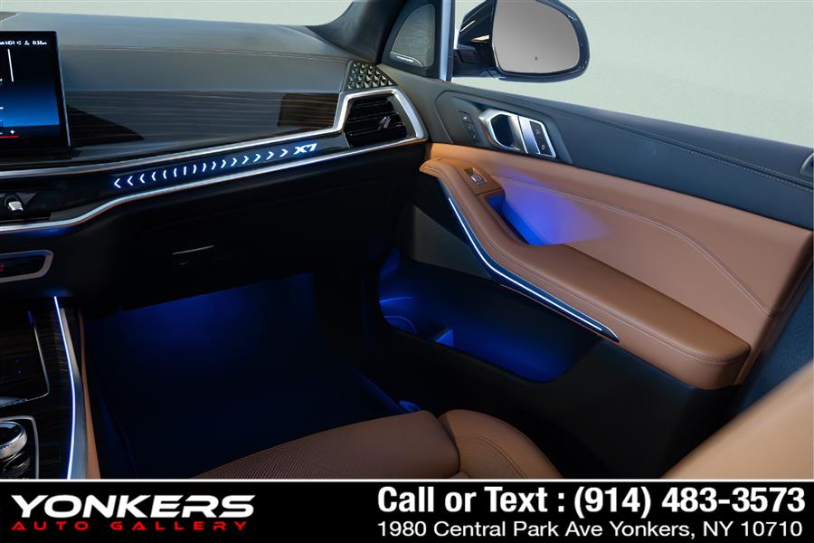 2023 BMW X7 40i - Photo 40