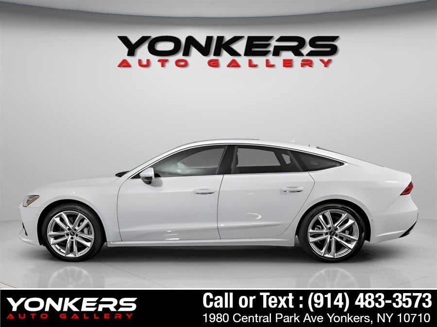 2022 Audi A7 55 Premium S tronic quattro's photo