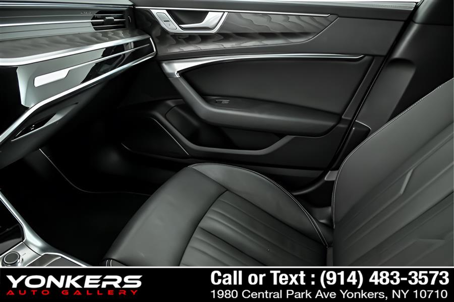 2022 Audi A7 Premium - Photo 17