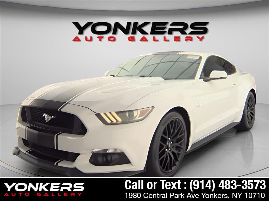 Oxford White 2015 Ford Mustang Coupe Rear-Wheel Drive Automatic