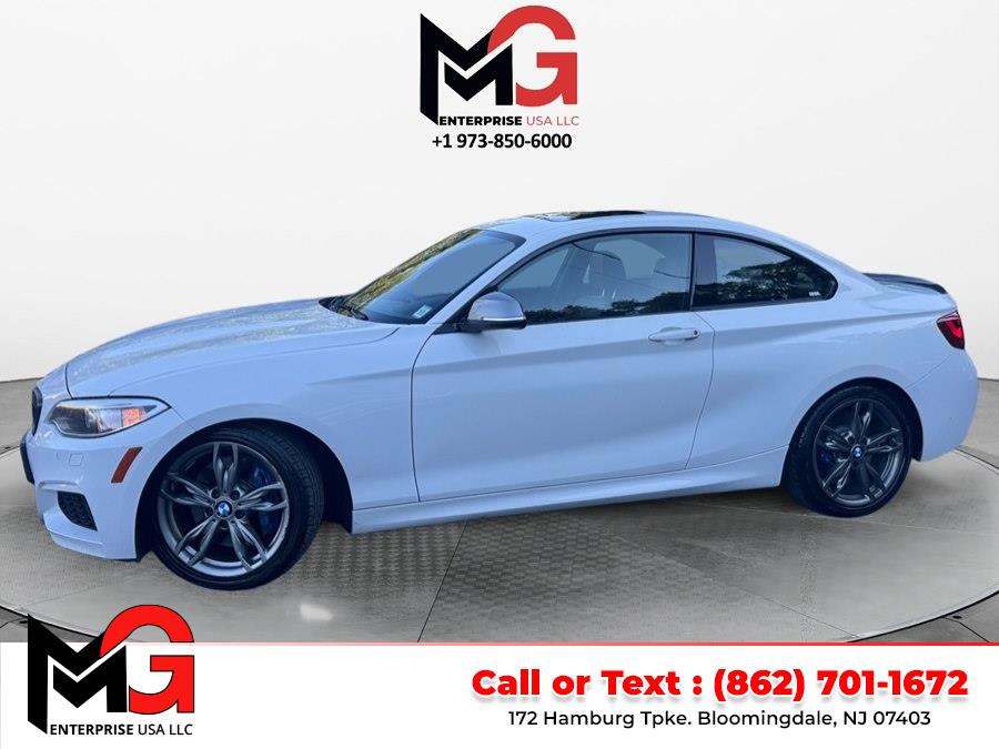 2016 BMW 2 Series M235i xDrive Coupe's photo