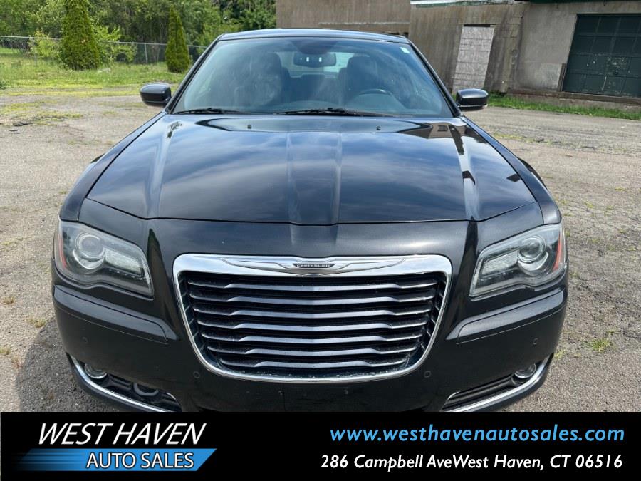 2013 Chrysler 300 S - Photo 8