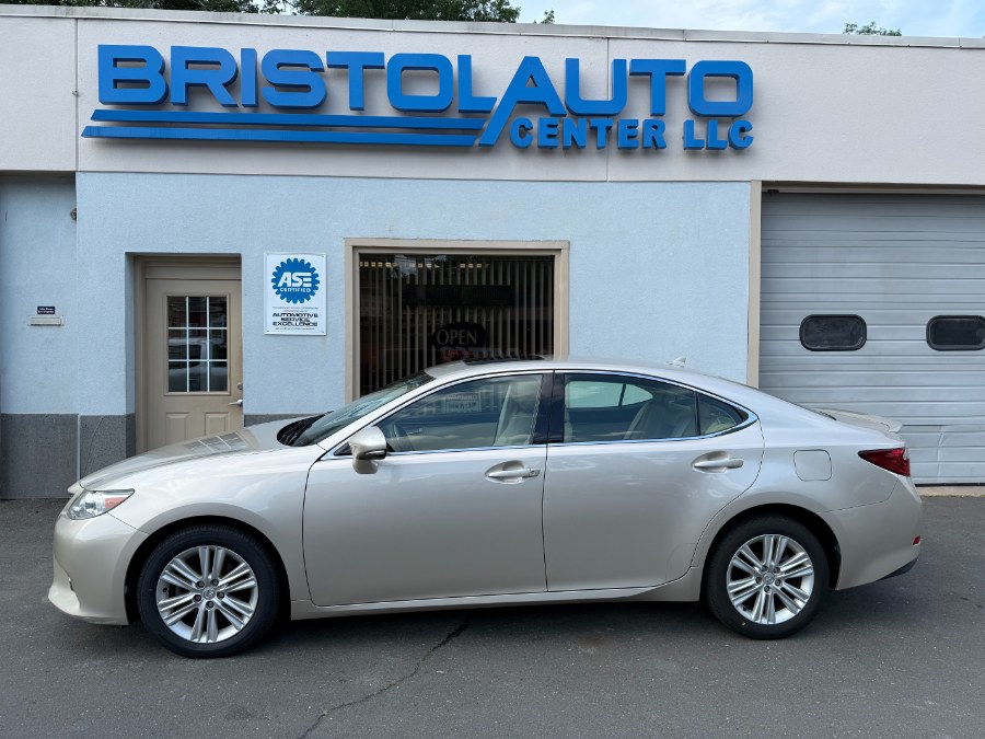 2013 Lexus ES 350 350's photo