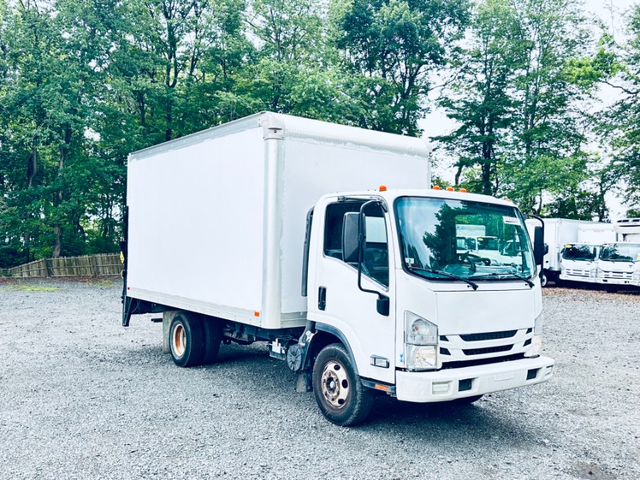 2019 Isuzu NPR-HD's photo