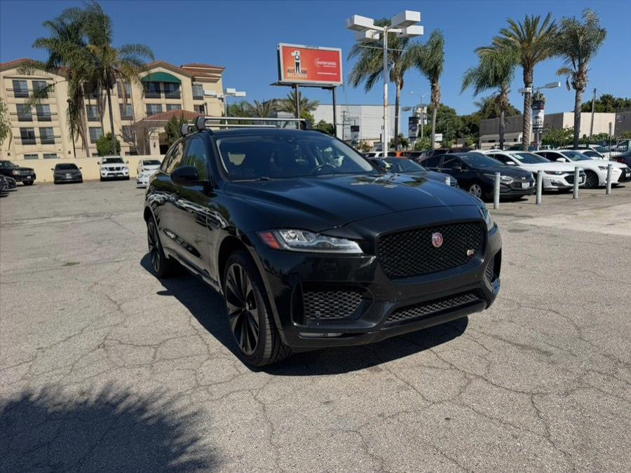 2017 Jaguar F-PACE S AWD's photo