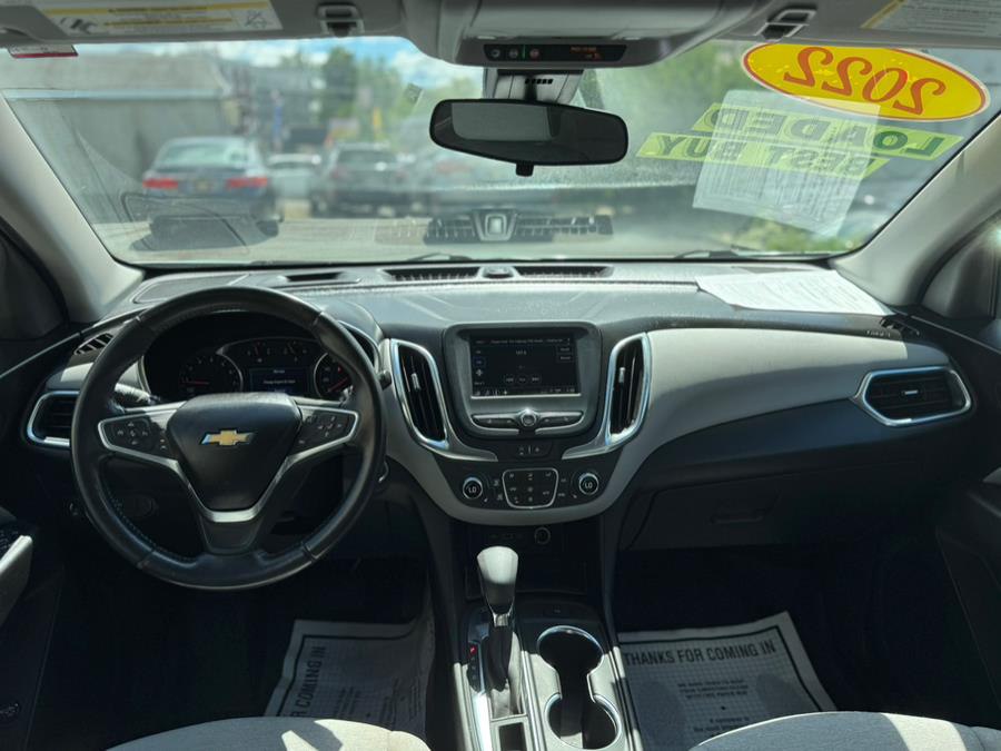 2022 Chevrolet Equinox LT - Photo 11
