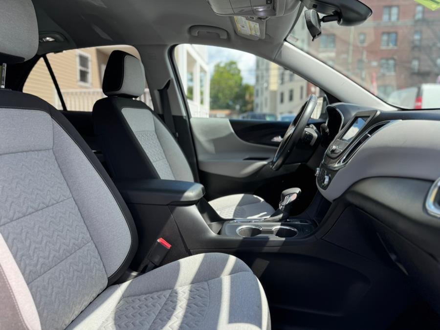 2022 Chevrolet Equinox LT - Photo 15