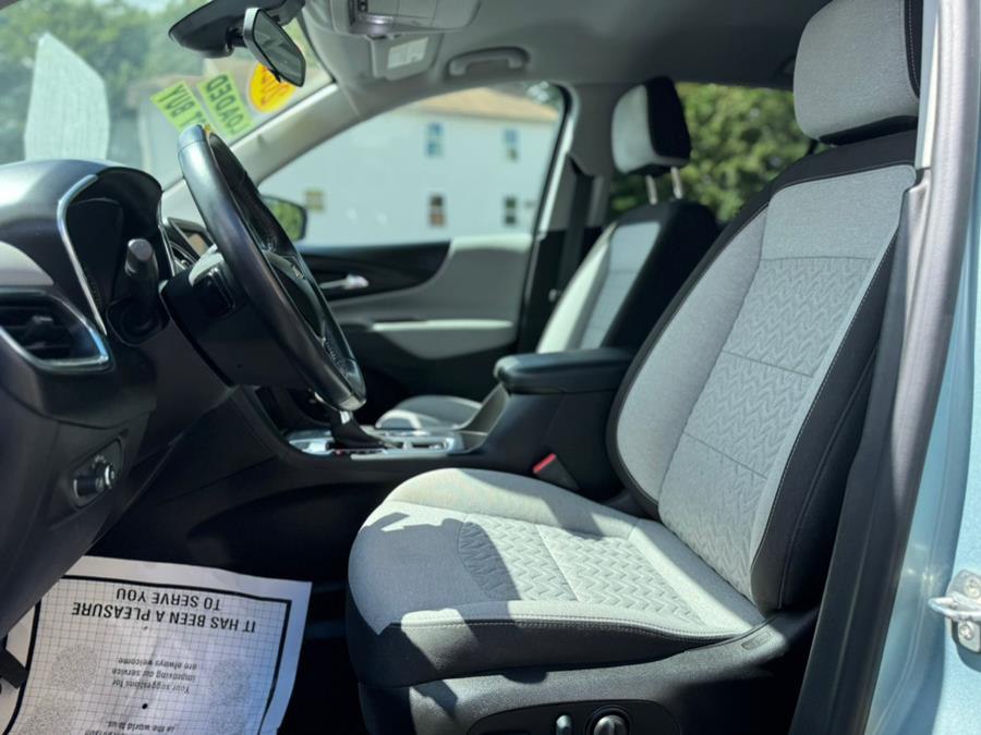2022 Chevrolet Equinox LT - Photo 16
