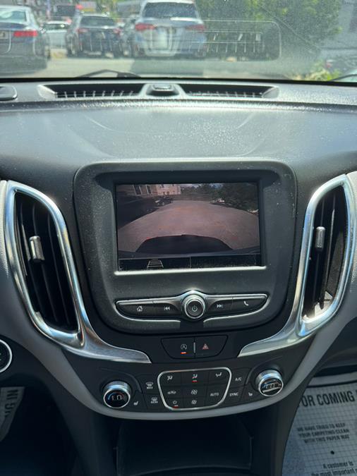 2022 Chevrolet Equinox LT - Photo 20