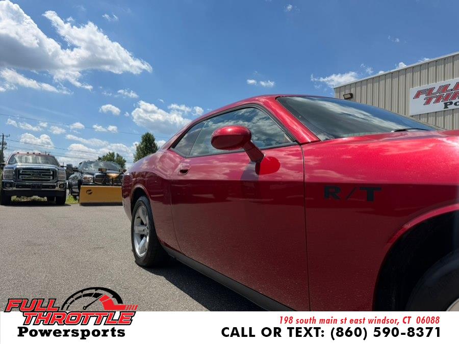 2009 Dodge Challenger R/T's photo