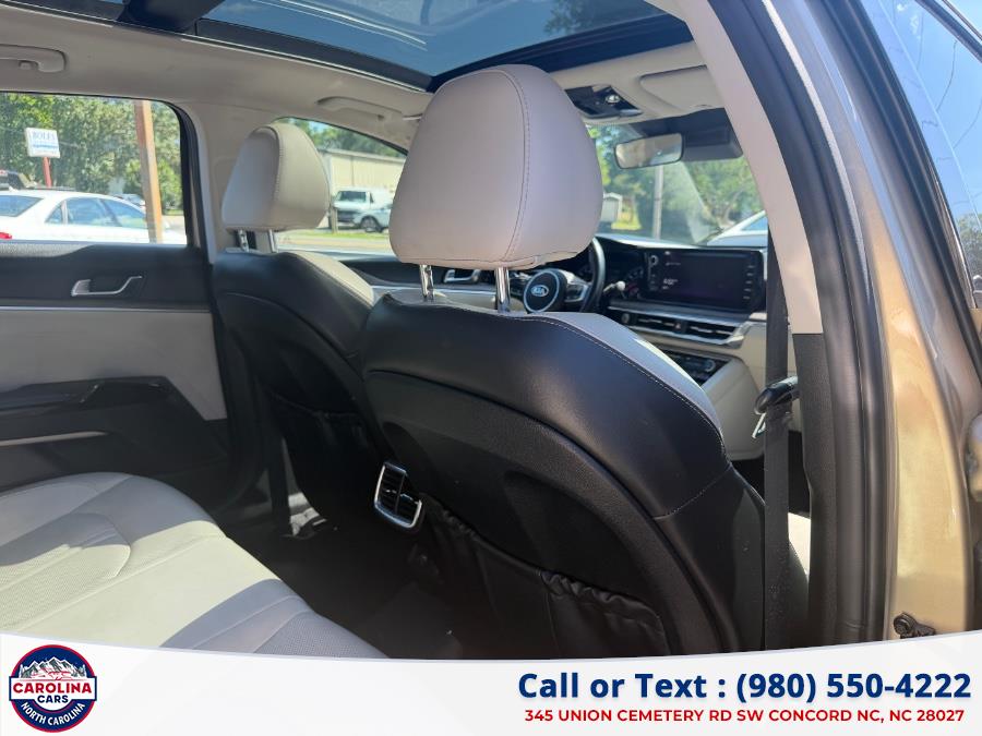 2021 Kia K5 EX - Photo 18