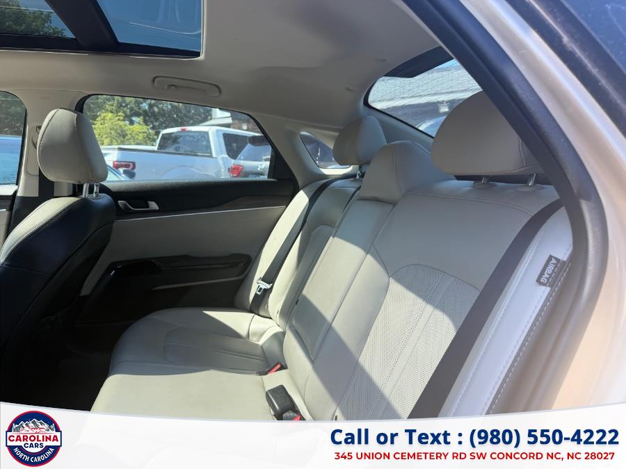 2021 Kia K5 EX - Photo 14