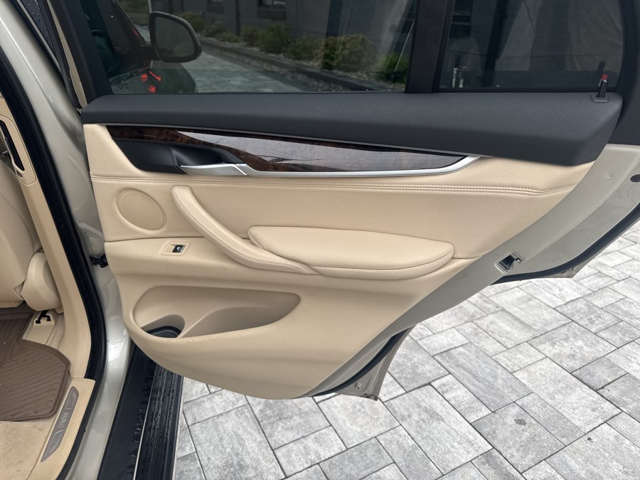 2015 BMW X5 xDrive35i - Photo 17