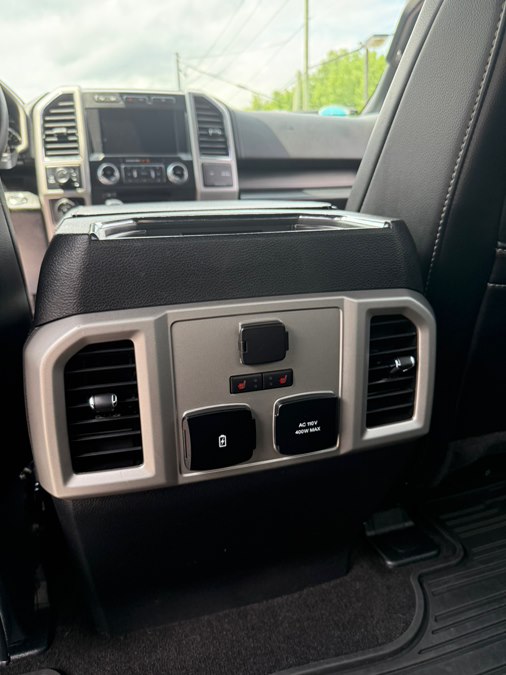2018 Ford F-150 Lariat - Photo 38