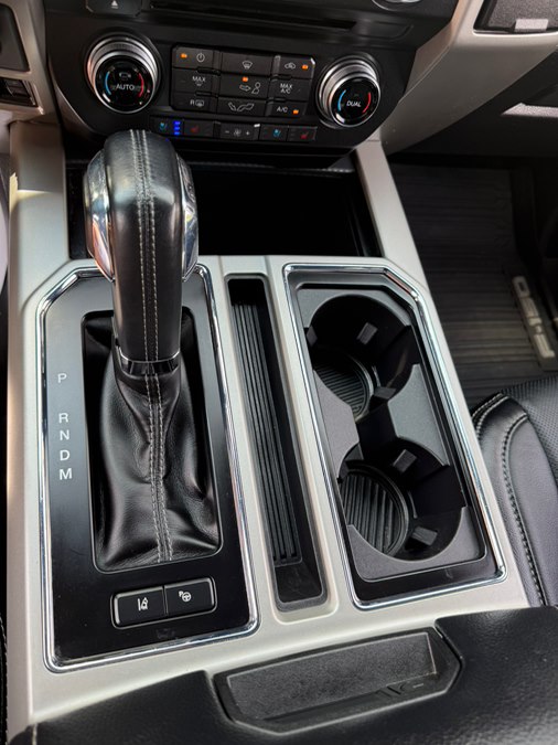 2018 Ford F-150 Lariat - Photo 32