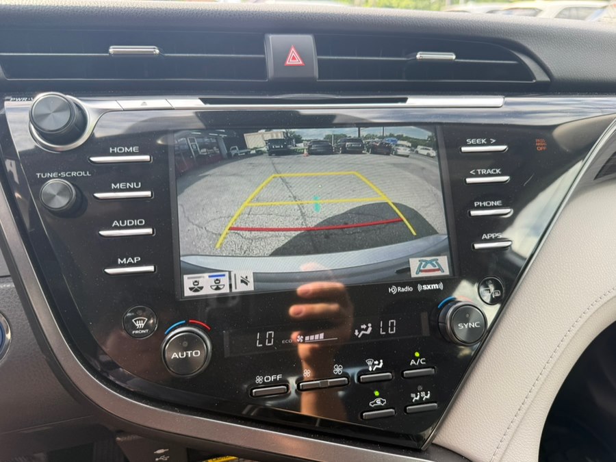 2019 Toyota Camry LE - Photo 13