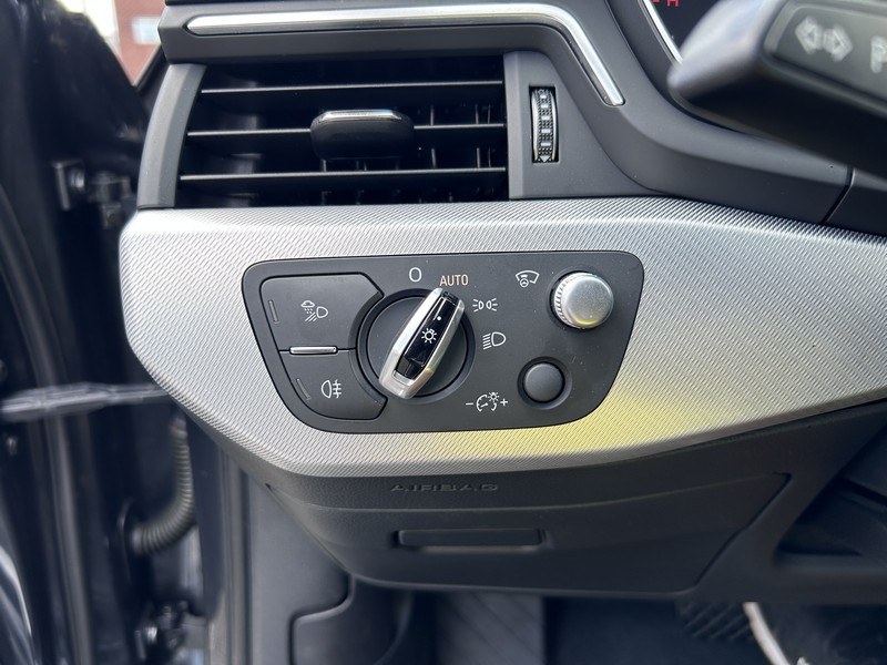 2017 Audi A4 Prestige - Photo 24