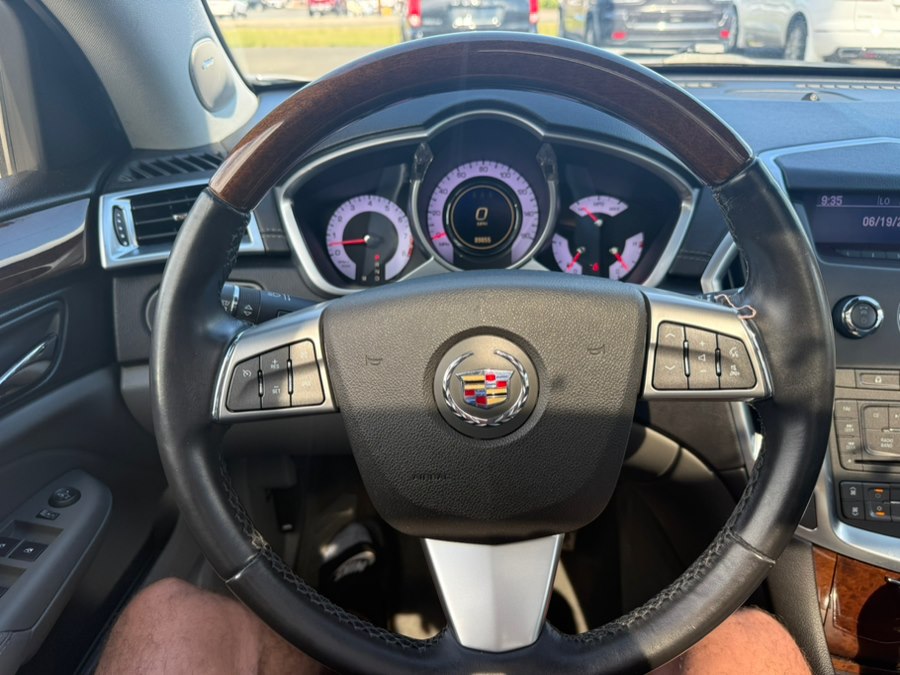 2011 Cadillac SRX Luxury Collection - Photo 12