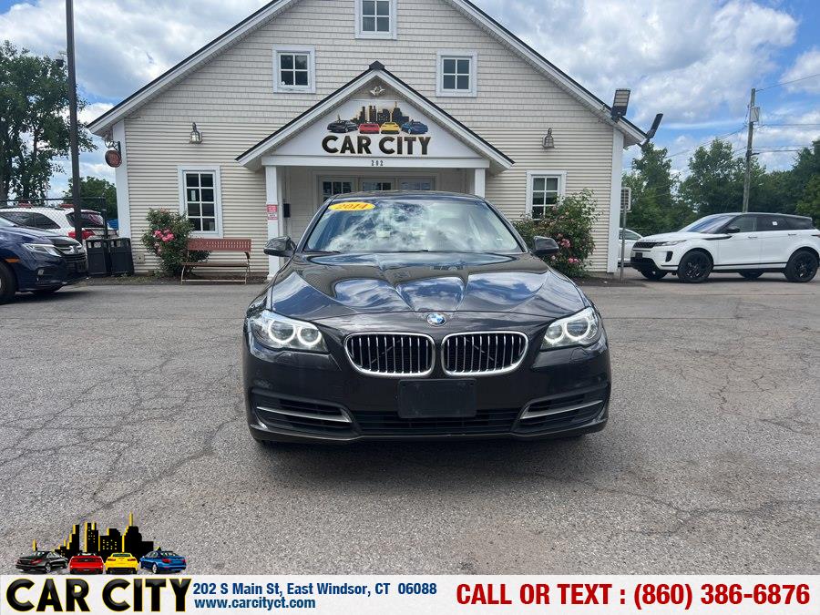 2014 BMW 5 Series 528i xDrive Sedan's photo