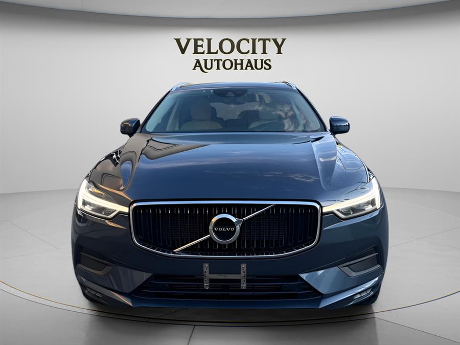 2021 Volvo XC60 T5 Momentum AWD's photo