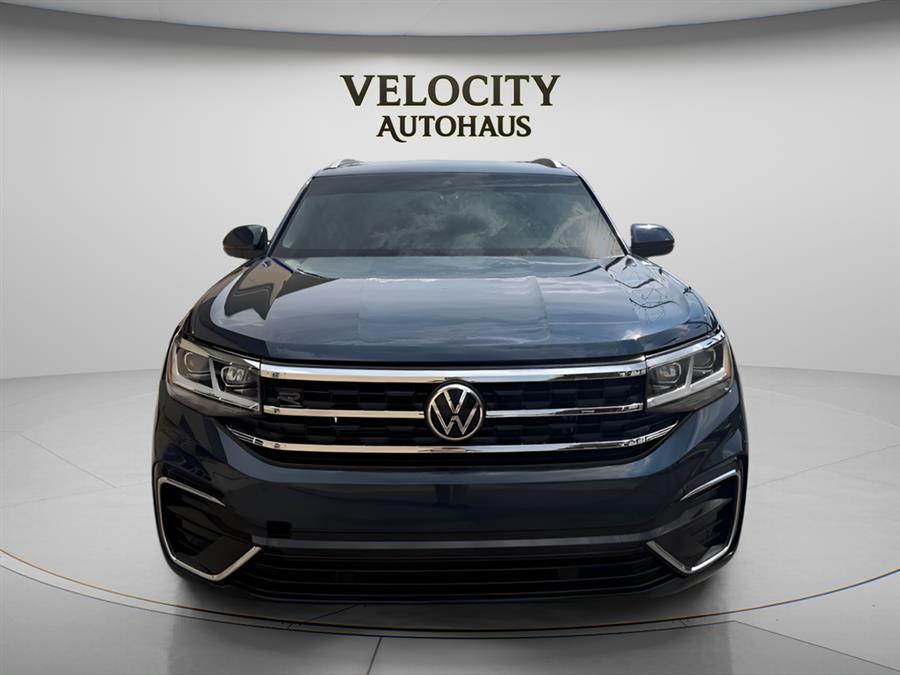 2022 Volkswagen Atlas Cross Sport 3.6L V6 SEL R-Line 4MOTION's photo