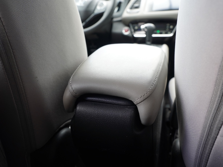 2017 Honda HR-V EX - Photo 24