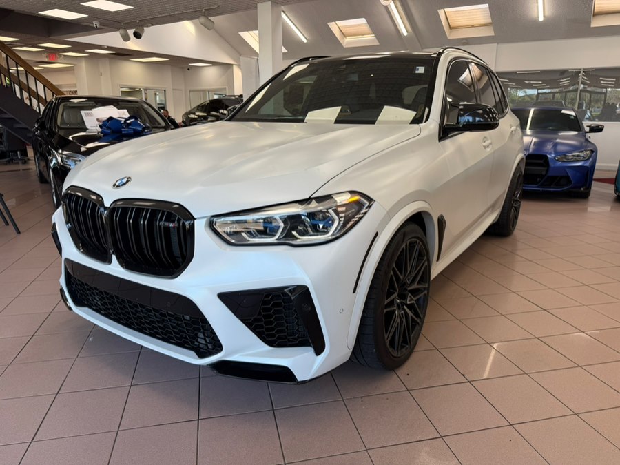 2021 BMW X5 M -'s photo
