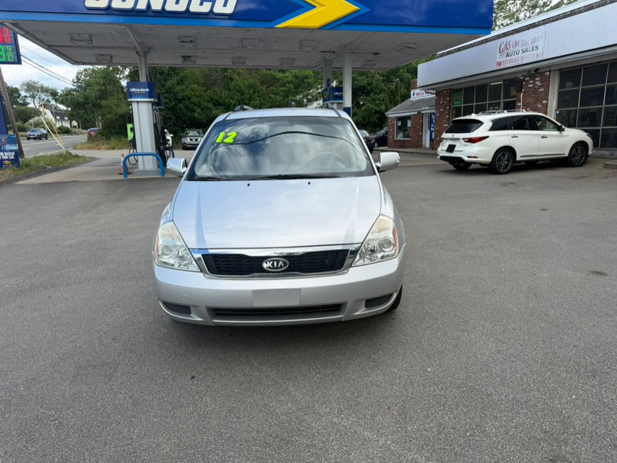 2012 Kia Sedona LX's photo