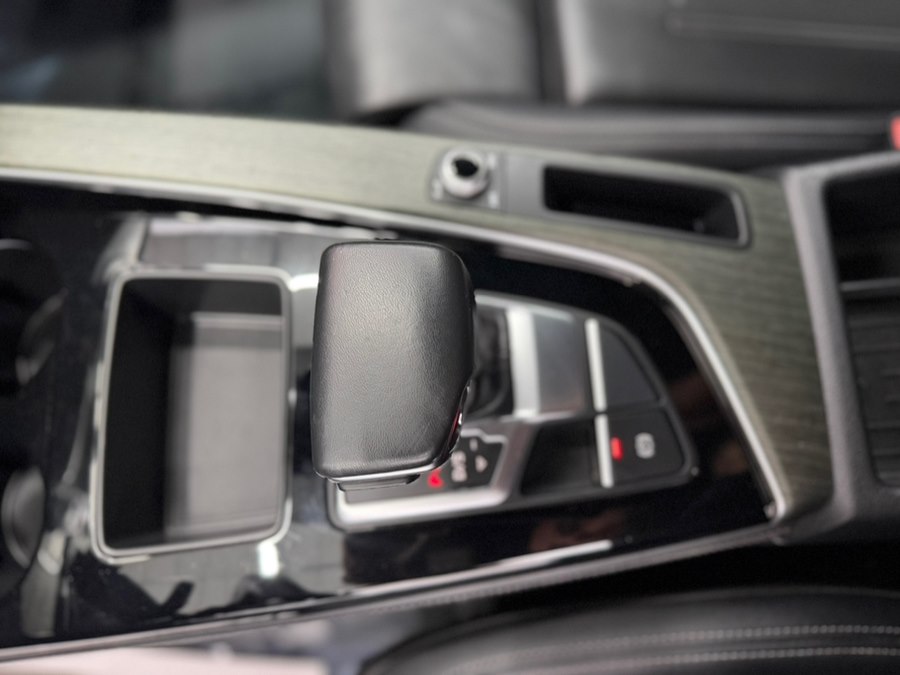 2024 Audi A4 Premium Plus - Photo 31