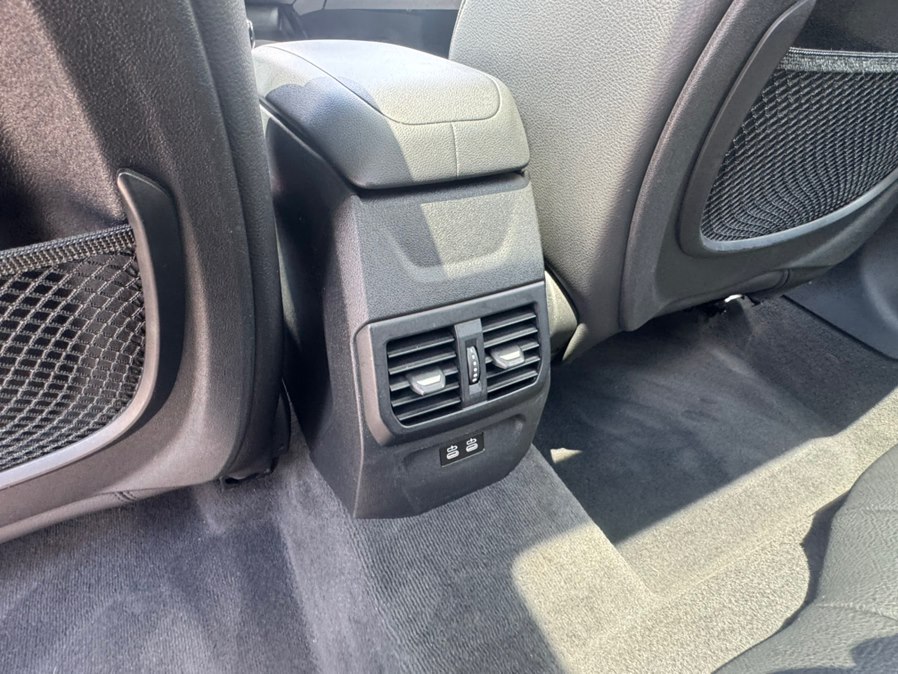 2021 BMW 2 Series 228i - Photo 17
