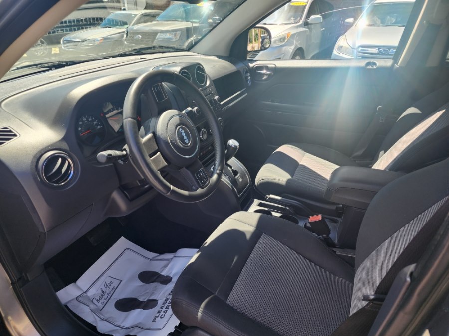 2012 Jeep Compass Latitude - Photo 8