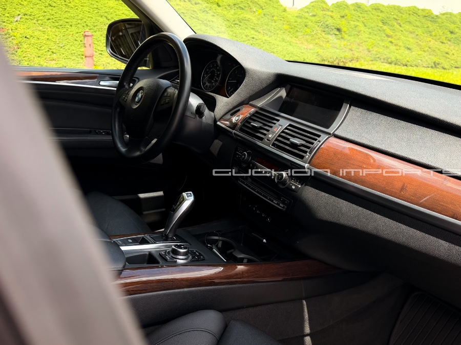 2010 BMW X5 xDrive35d - Photo 41
