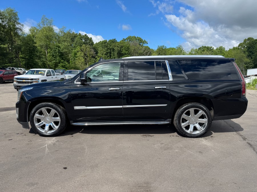2020 Cadillac Escalade ESV AWD Luxury's photo