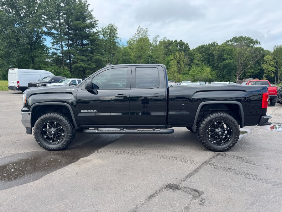 2017 GMC Sierra 4WD Double Cab Standard Box's photo