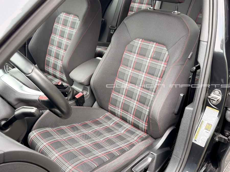2015 Volkswagen Golf GTI SE - Photo 39
