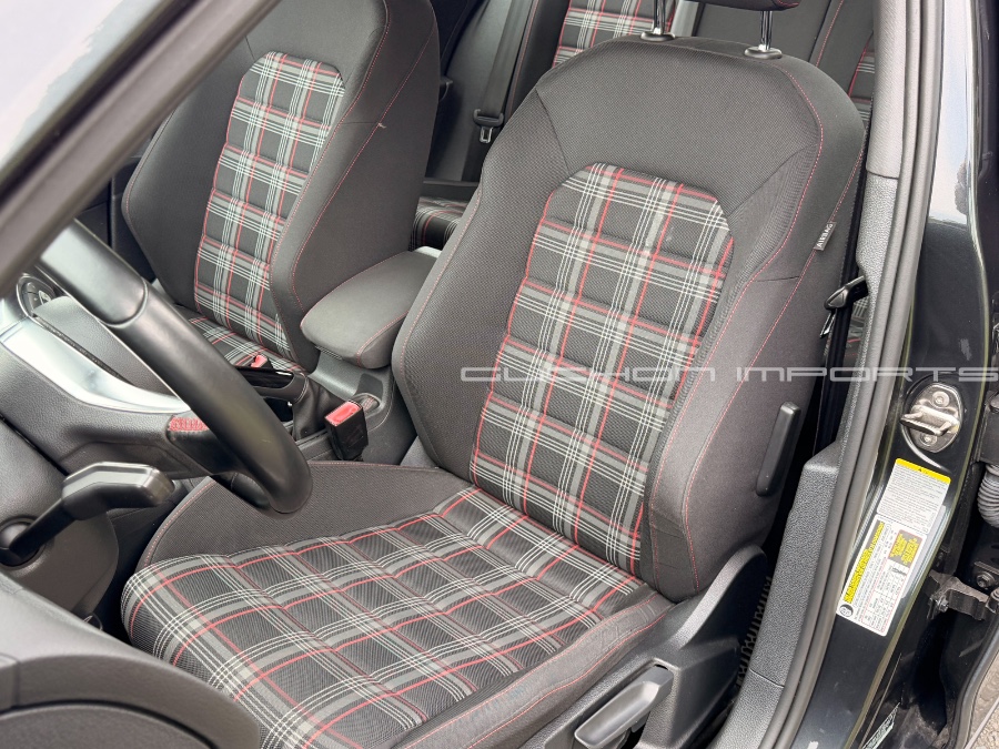 2015 Volkswagen Golf GTI SE - Photo 40