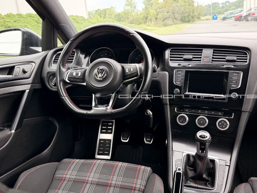 2015 Volkswagen Golf GTI SE - Photo 34