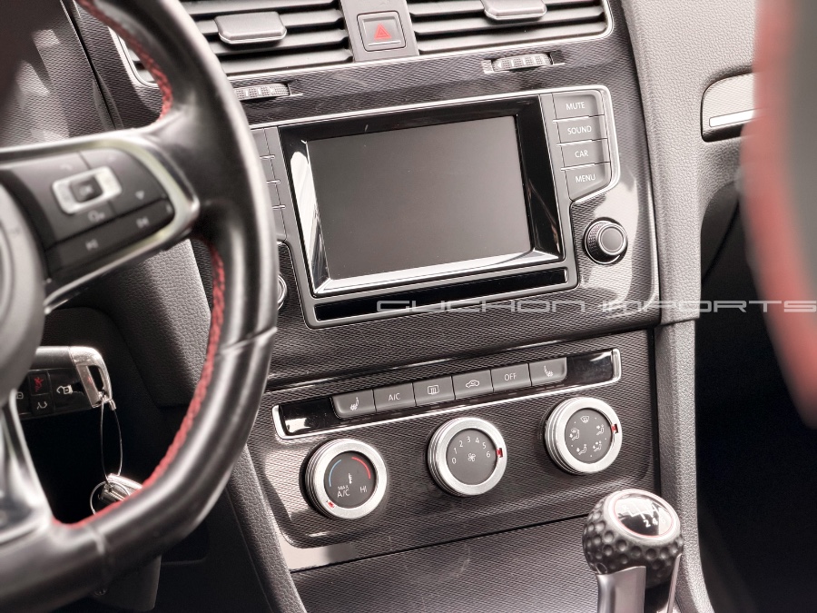 2015 Volkswagen Golf GTI SE - Photo 31